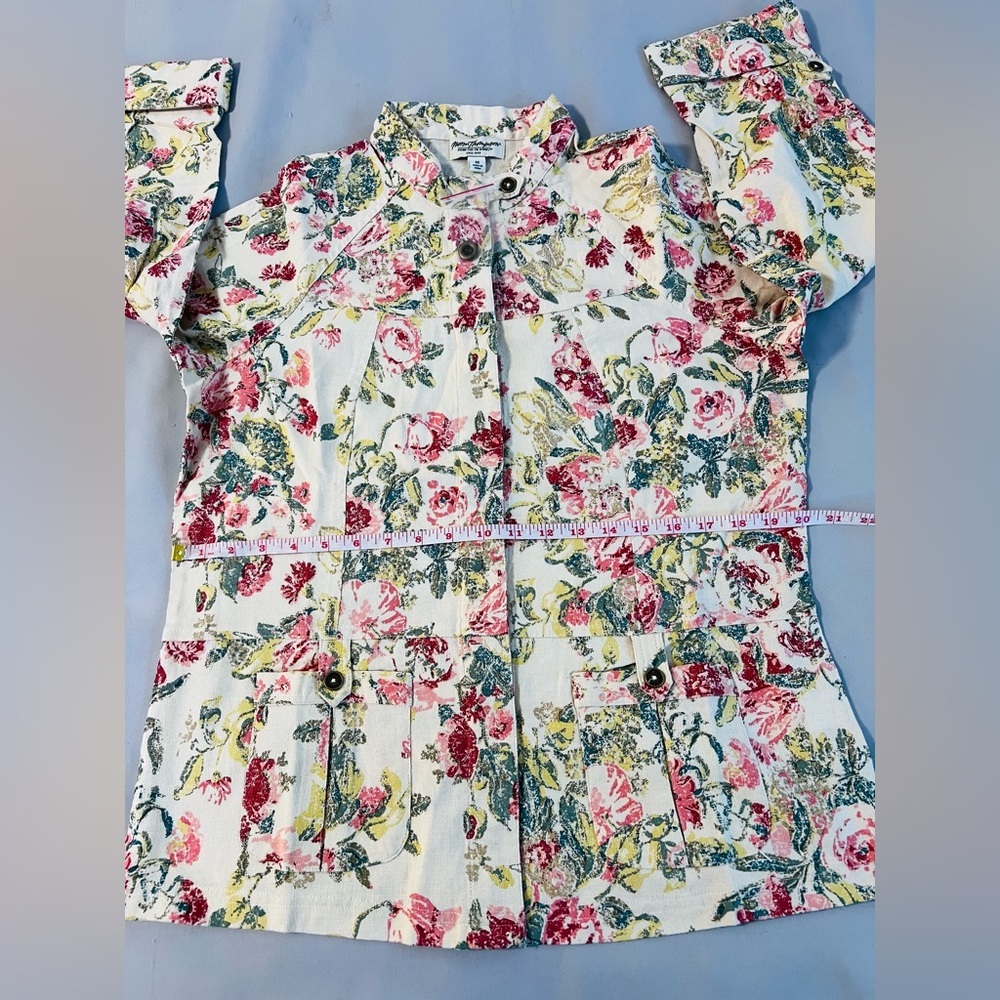 Norm Thompson Floral Blazer With Buttons Sz Medium Cotton NWOT! - Picture 6 of 10
